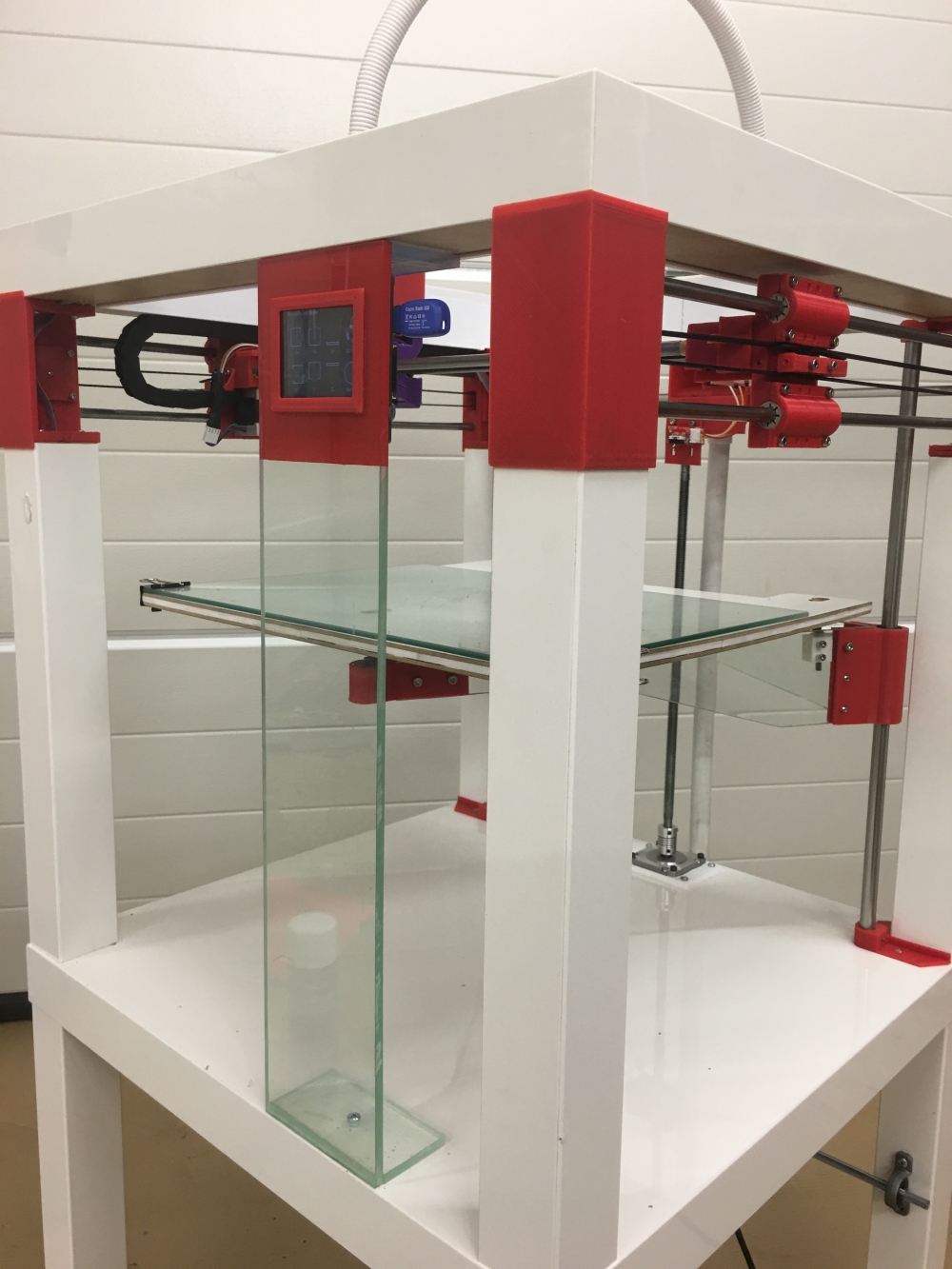 Arthur Conan Doyle Verminderen Werkelijk Just finished A Large build printer using IKEA LACK TABLES - 3D Printing -  Talk Manufacturing | Hubs